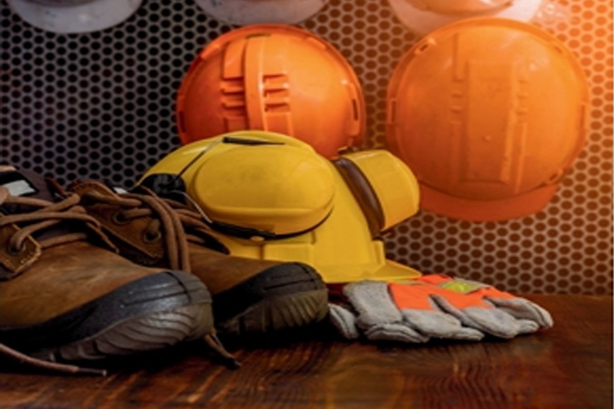 Safety Belt Helmet Jacket and Emergency Shower